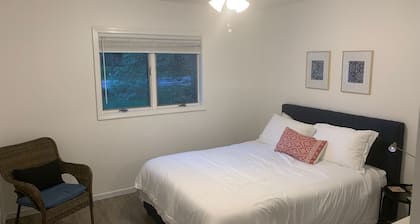 Large Lake House on Triple Lot With Huge Treed Deck Overlooks Water