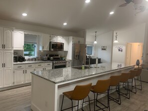 Private kitchen - Large Lake House on Triple Lot With Huge Treed Deck Overlooks Water (Whitehall)