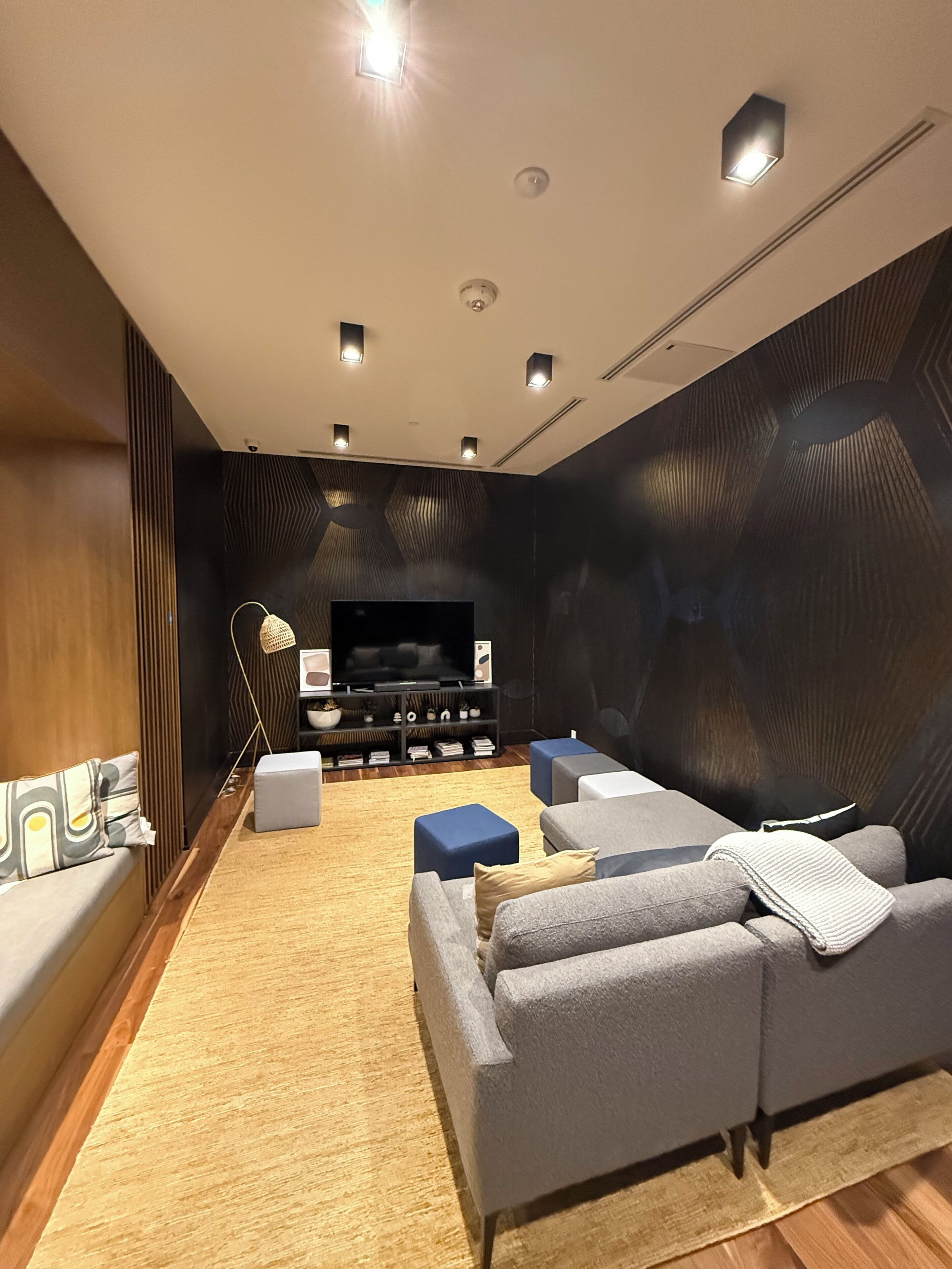 リビング エリア