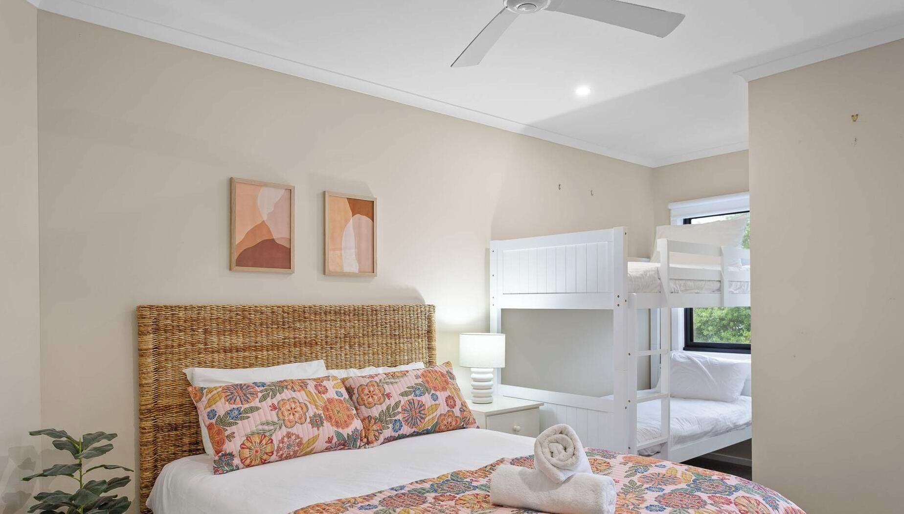 3 bedrooms, desk, iron/ironing board, travel cot