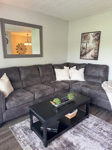 3BR Near Versailles, Friendship, and Madison