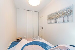 Room - Prime City 1BD Apartment by Domvia (Kaunas)