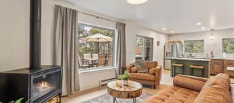 Secluded Cozy Cabin /Hot Tub/ Private Mountain Retreat