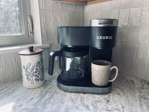 Coffee and/or coffee maker - Secluded Cozy Cabin /Hot Tub/ Private Mountain Retreat (Monument)