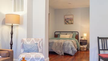 Studio Suite | Free WiFi