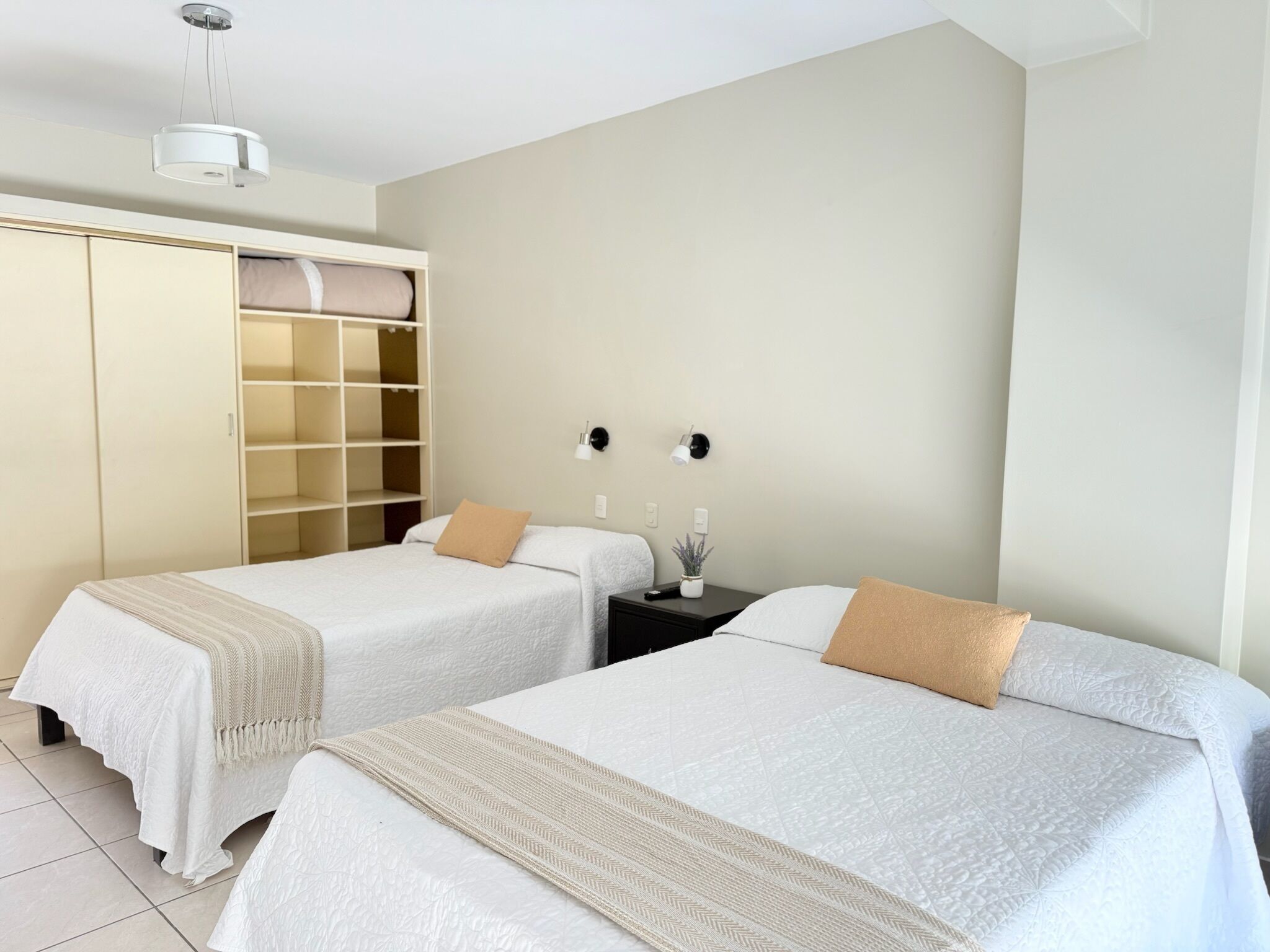 3 bedrooms, WiFi, bed sheets