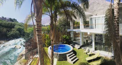 Casa Blanca Vista al Río y Accesso Directo