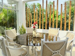 Outdoor dining - Casa Blanca Vista al Río y Accesso Directo (Lunahuana)