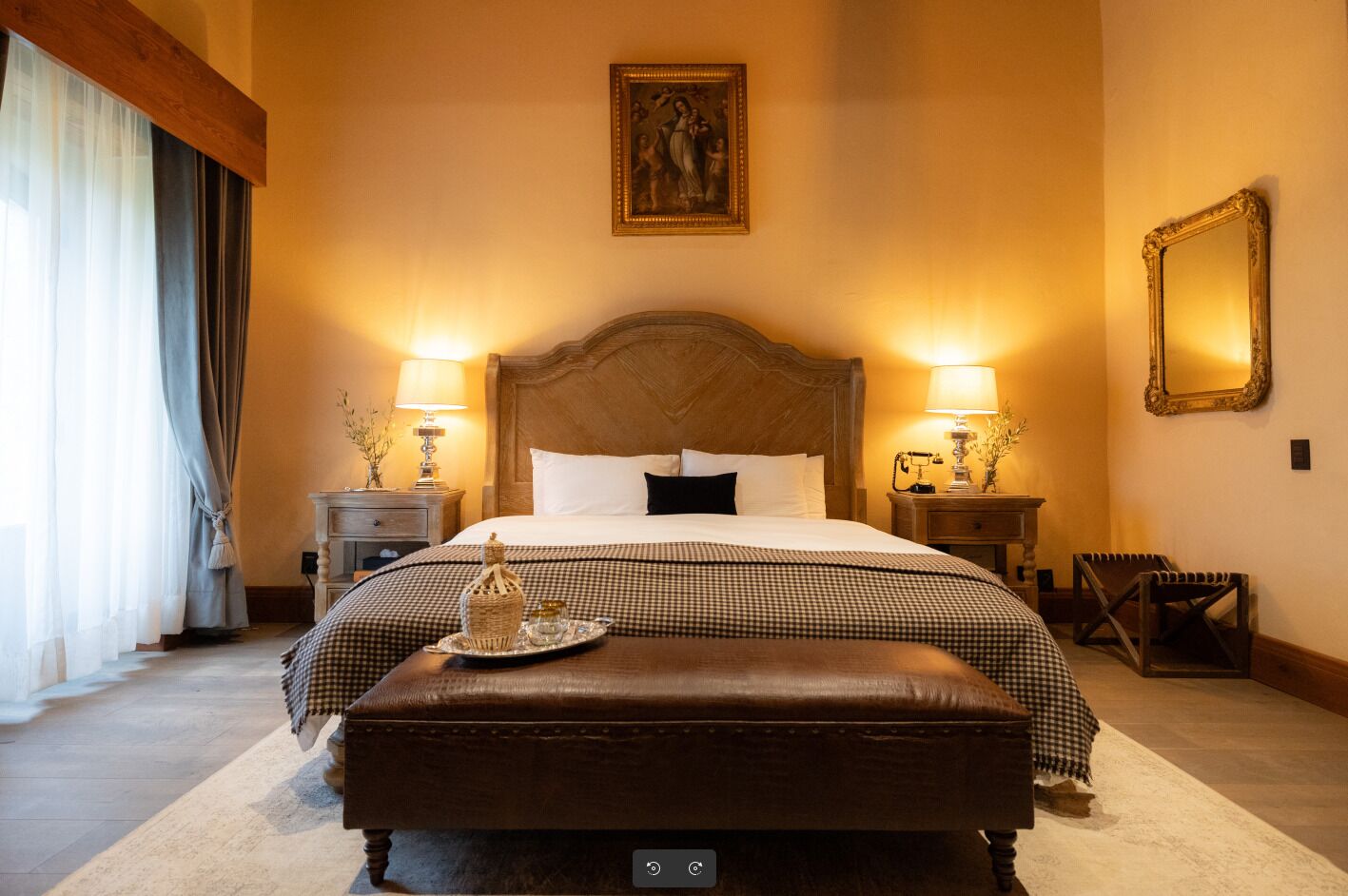 Luxury Single Room, Balcony, Valley View