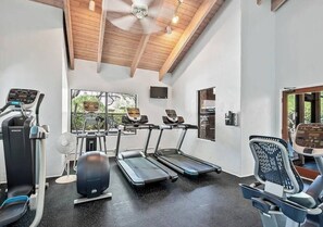Fitness facility - Rare Mountain View - 1 Bdrm Sonoran Alpine Retreat (Tucson)