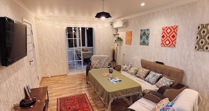Cozy 2-bedroom apartment in tranquil Samarqand with AC. Center