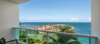 Condado Lagoon - Lux Waterfront Studios
