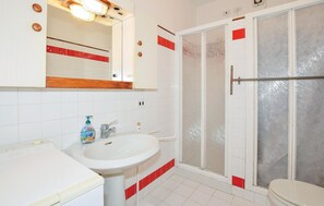 Shower - Gorgeous apartment in Punta Ala (Punta Ala)