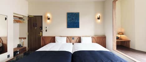 Gunjo, Non Smoking | In-room safe, individually decorated, blackout drapes