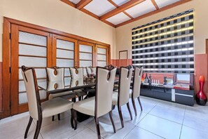 Dining - Room-45 On Westmoreland Luxury Guest Hou (Johannesburg)