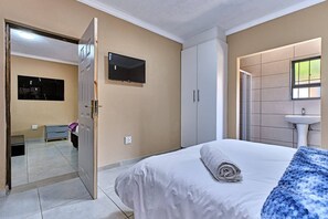 Room - Room-45 On Westmoreland Luxury Guest Hou (Johannesburg)