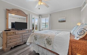 Room - 2 bedroom 2 bath over looking the pool , facing the ocean!!! (Atlantic Beach)