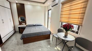 Apartamento, balcón | Escritorio y wifi gratis