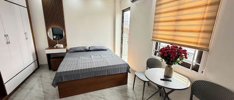 Apartment, Balcony