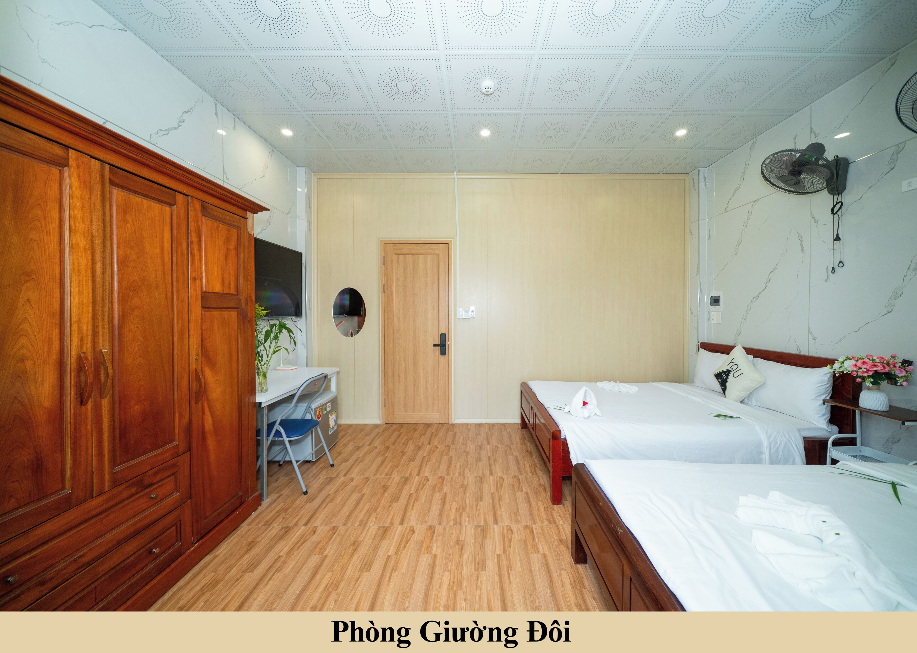 Family Double or Twin Room, Balcony, Mountain View