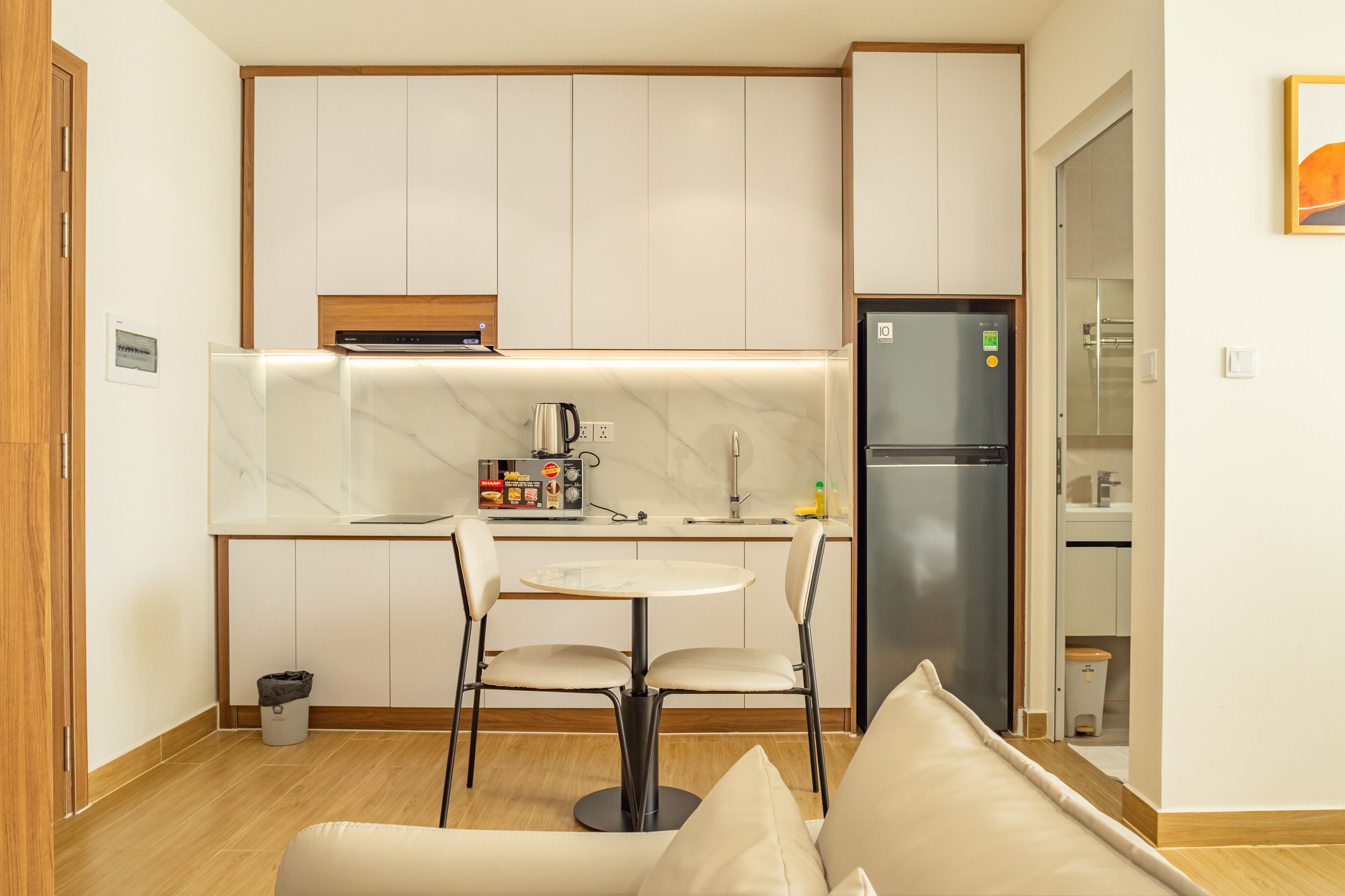 Standard Studio | Private kitchen | Fridge, microwave, stovetop, electric kettle