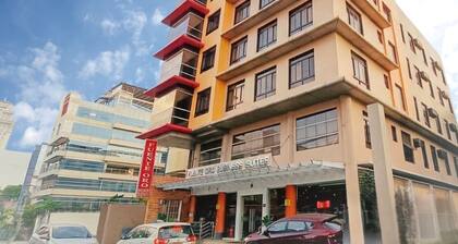 Fuente Oro Business Suites