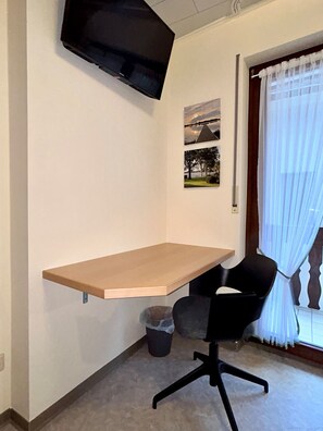 Interior - Cozy vacation apartment with balcony - 2 bedrooms with 2 private bathrooms (Erden)