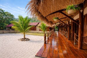 Property grounds - Cabanas  (Koh Rong)