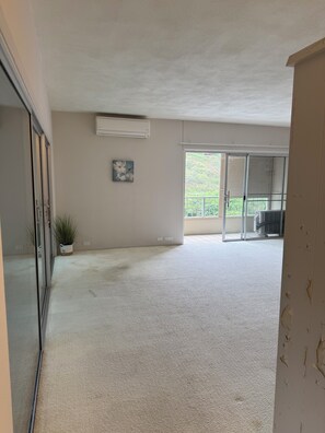 Interior - Tranquil 1-bedroom apartment in Honolulu perfect for your getaway (Honolulu)