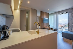 Interior - Douro Tower - Pool, 360cº View, AC &  Free Parking (Vila Nova de Gaia)