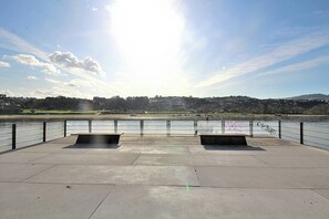 Property grounds - RestOnDouro Oporto Family (Valbom)