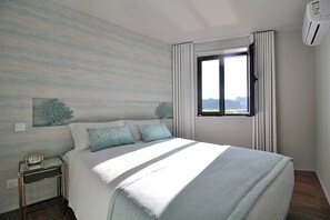 2 bedrooms, iron/ironing board, travel cot, free WiFi - RestOnDouro Oporto Family (Valbom)