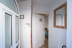 Interior - Oporto Nura House Duplex Downtown (Oporto)