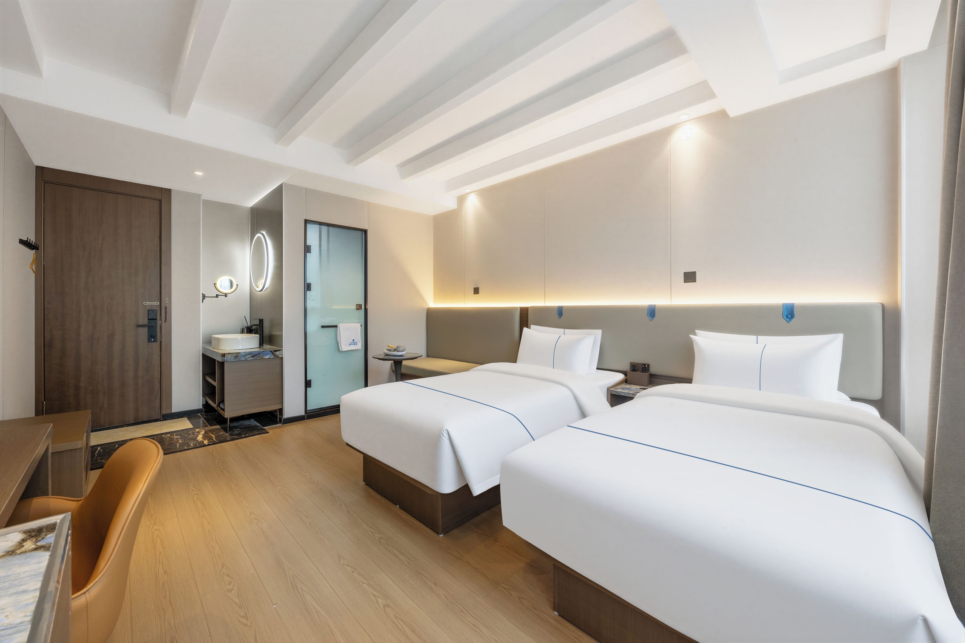 Luxury-Doppelzimmer | Zimmersafe, Verdunkelungsvorhänge, schallisolierte Zimmer