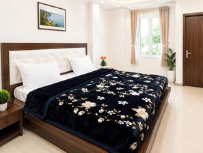 Superior Double Room, Air conditioning | Hypo-allergenic bedding, desk, soundproofing, free WiFi - Hotel Raj Mahal Palace Jaipur (Amer)
