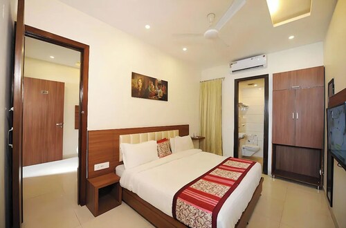 Hotel Raj Mahal Palace Jaipur