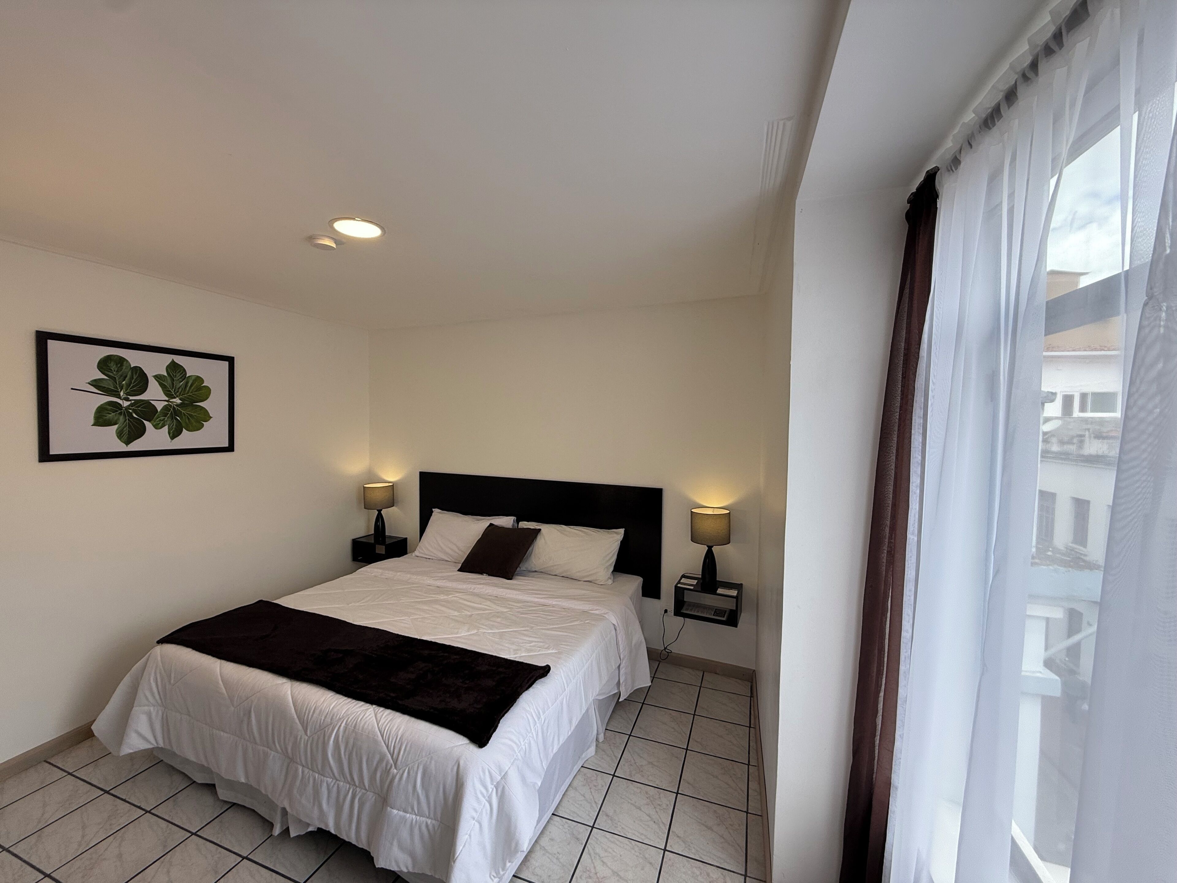 Superior Room | Desk, laptop workspace, blackout drapes, soundproofing