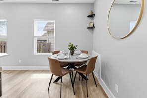 Dining - All New 3 Story House near Downtown Indy (Indianapolis)