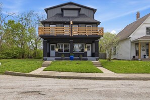 Exterior - All New 3 Story House near Downtown Indy (Indianapolis)