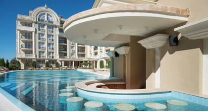 Rena Alexandria Club hotel