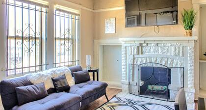 Charming 2-bedroom house in Oakland perfect for your getaway