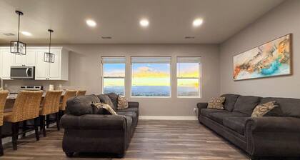 Rim View Trail Cottage at Lake Powell