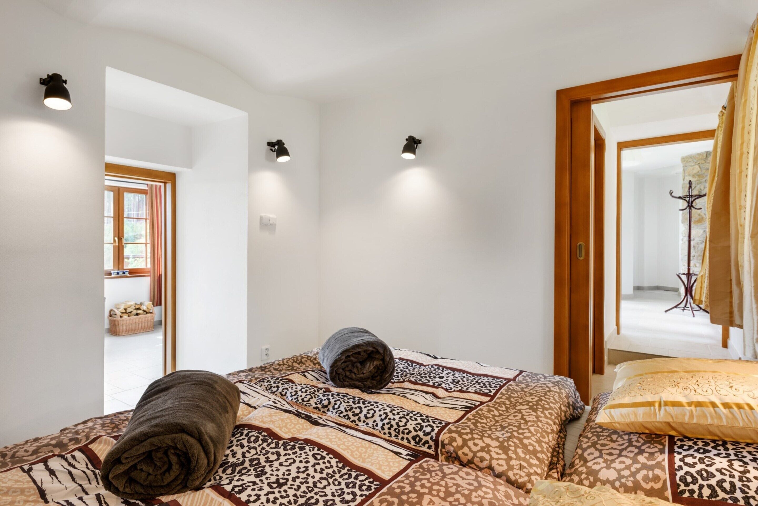 Classic Villa, 4 Bedrooms | 9 bedrooms, individually furnished, iron/ironing board