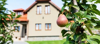 Villa in Varvazov With Garden Retreat