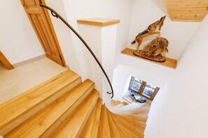 Comfort Villa, 3 Bedrooms | Interior - Villa in Varvazov With Garden Retreat (Varvažov)