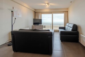 Living room - Family Spot by the Coastal Trails (Middelkerke)