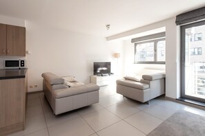 Living room - Apartment in Ostend Near the Seawall (Ostend)