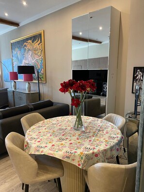 Leilighet – comfort, 1 soverom | Oppholdsrom