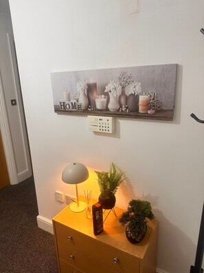 Interior - Charming Birmingham Apartment with mini balcony and WiFi with a free parking (Birmingham)