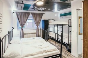 Room - Peaceful 2-bedroom apartment with  FREE Parking & AC - Sarajevo (Sarajevo)